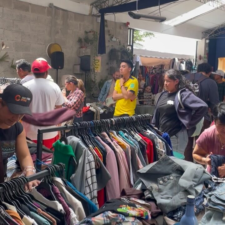 Instagram post from lapulgapicosa. This post is in position 6.