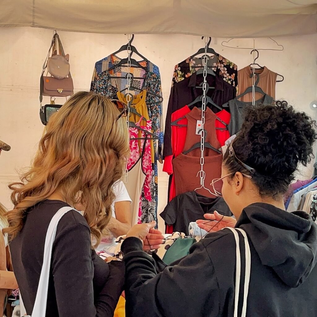 Instagram post from lapulgapicosa. This post is in position 4.