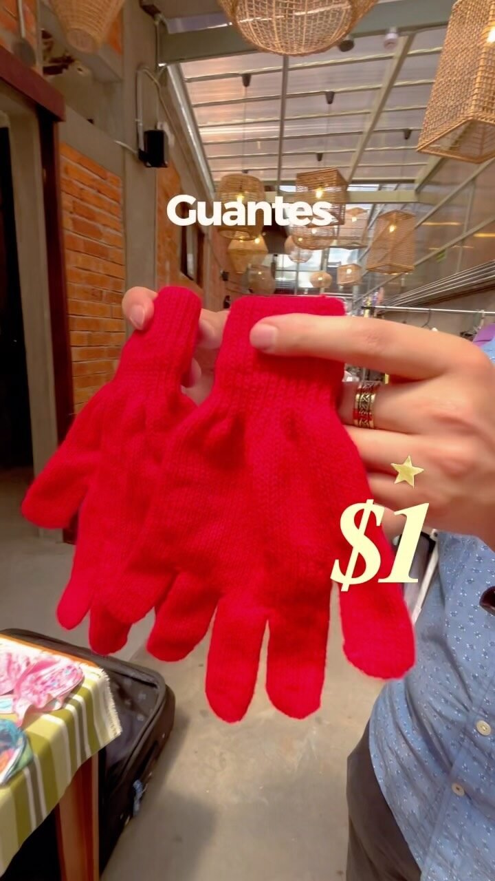 Instagram post from lapulgapicosa. This post is in position 2.