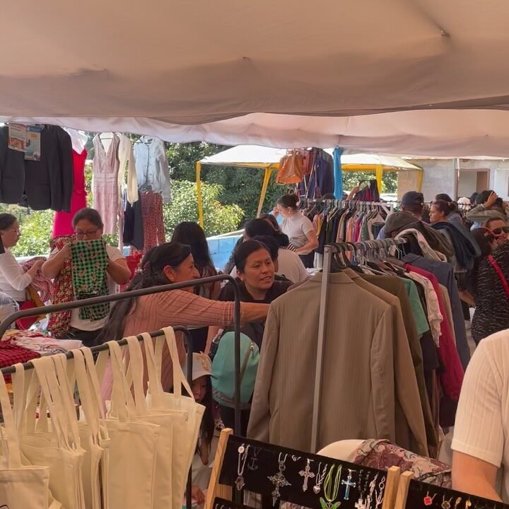 Instagram post from lapulgapicosa. This post is in position 2.