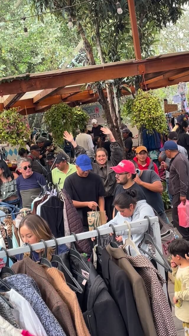 Instagram post from lapulgapicosa. This post is in position 4.