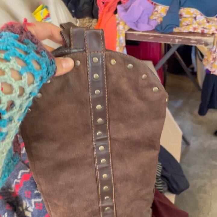 Instagram post from lapulgapicosa. This post is in position 4.