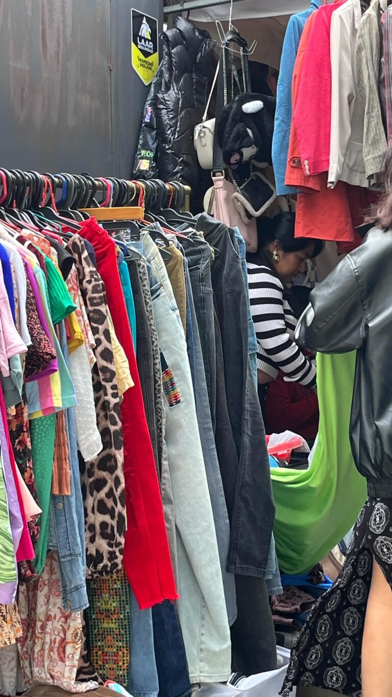 Instagram post from lapulgapicosa. This post is in position 1.