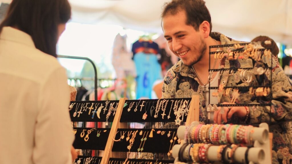 Instagram post from lapulgapicosa. This post is in position 7.