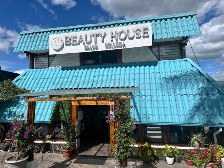 Instagram post from lapulgapicosa. This post is in position 5.